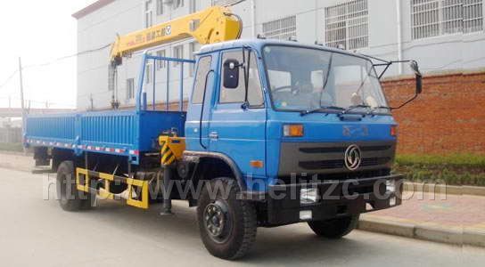 東風145隨車起重運輸車