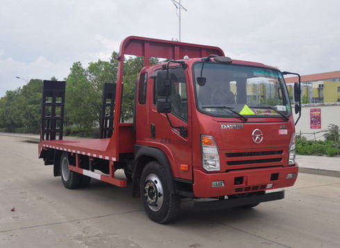 【國(guó)六】大運(yùn)奧普力平板運(yùn)輸車(chē)